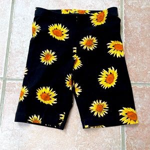 Old navy shorts. Size 8